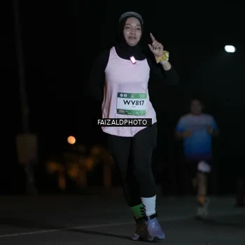 Runner Photo 7773891