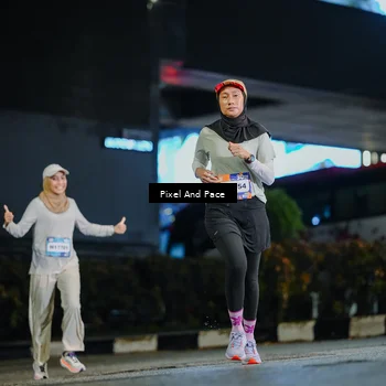 Runner Photo 7773893