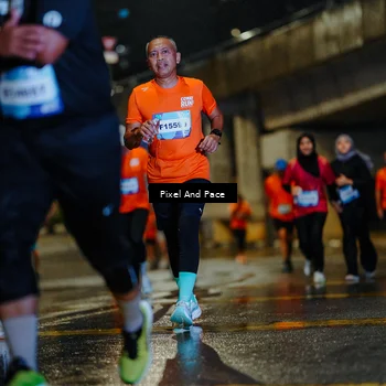 Runner Photo 7773951