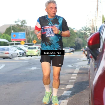 Runner Photo 7774002