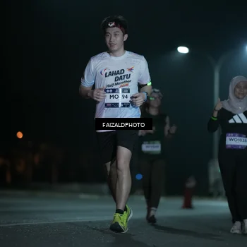 Runner Photo 7774027
