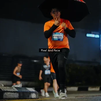 Runner Photo 7774034