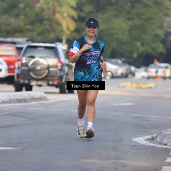 Runner Photo 7774035