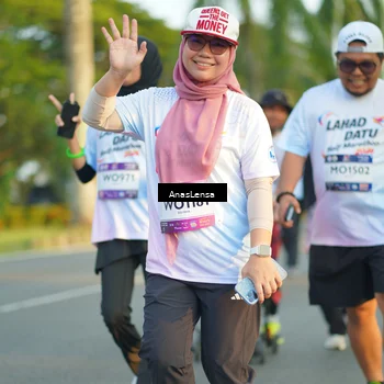 Runner Photo 7774042