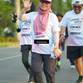 Runner Photo 7774046