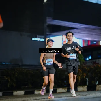 Runner Photo 7774049