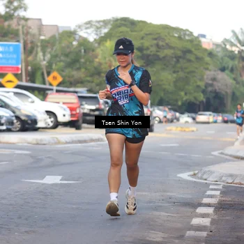 Runner Photo 7774066