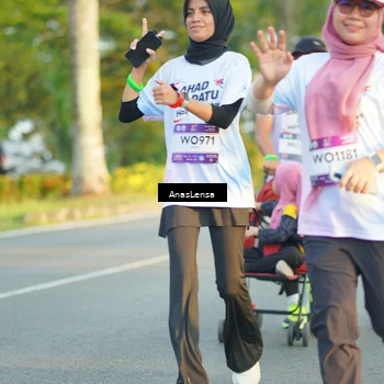 Runner Photo 7774077