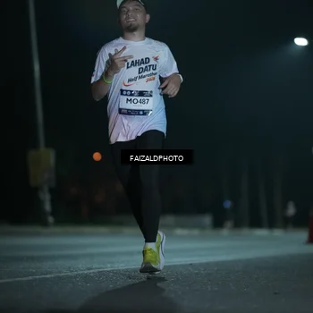 Runner Photo 7774092