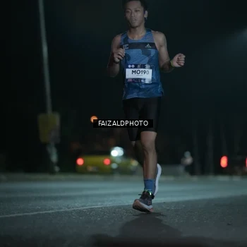 Runner Photo 7774121