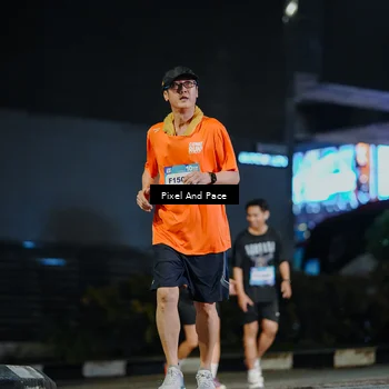 Runner Photo 7774135