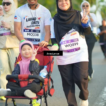 Runner Photo 7774140