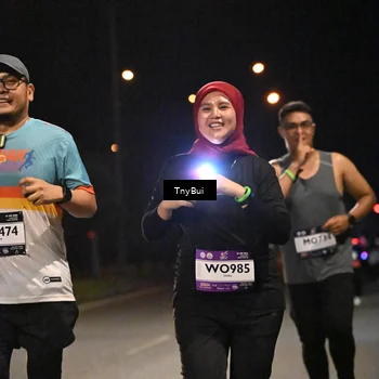 Runner Photo 7774149
