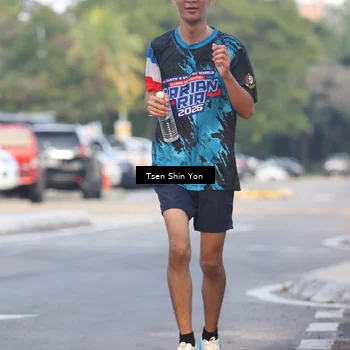 Runner Photo 7774158