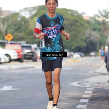 Runner Photo 7774168