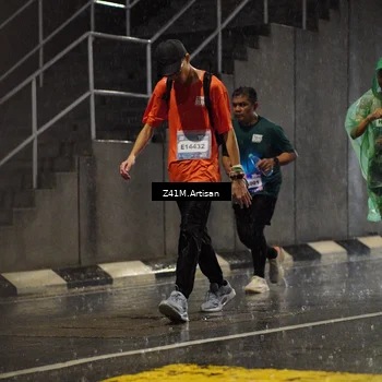 Runner Photo 7774210