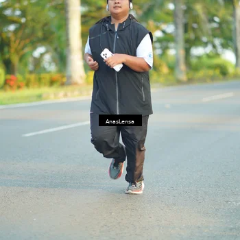 Runner Photo 7774230