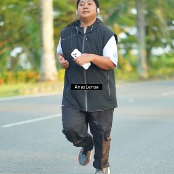 Runner Photo 7774233