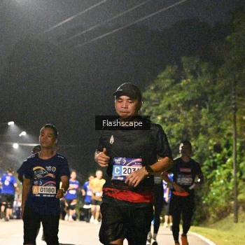 Runner Photo 777426