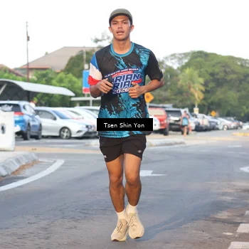 Runner Photo 7774266