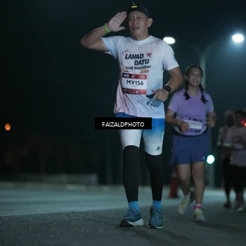 Runner Photo 7774271