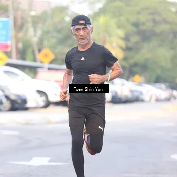 Runner Photo 7774287