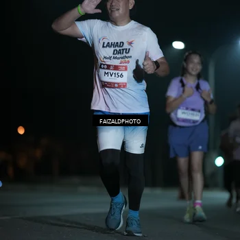 Runner Photo 7774304