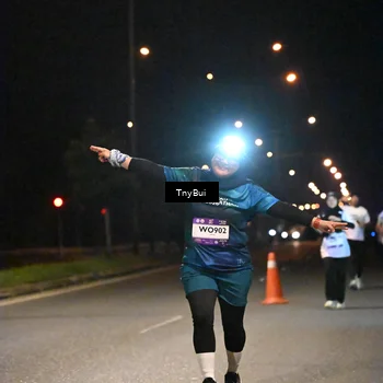 Runner Photo 7774305