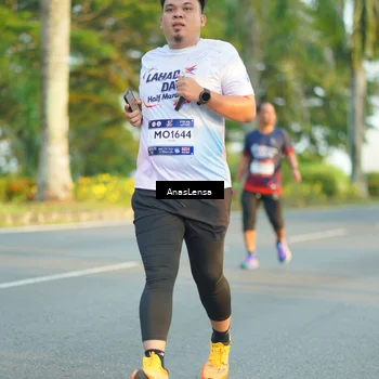 Runner Photo 7774312