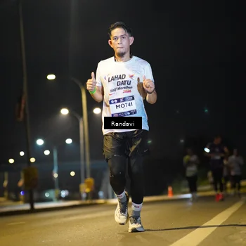 Runner Photo 7774318