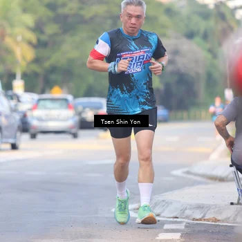 Runner Photo 7774343