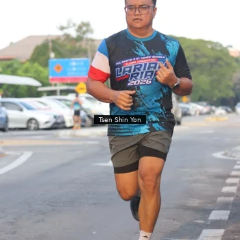 Runner Photo 7774354