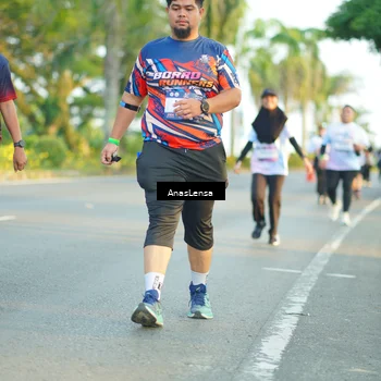 Runner Photo 7774368