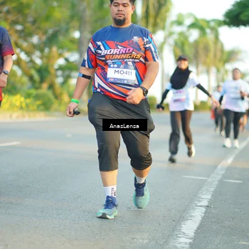 Runner Photo 7774371