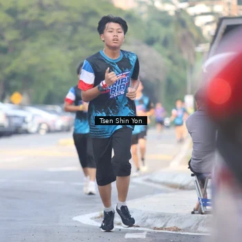 Runner Photo 7774386