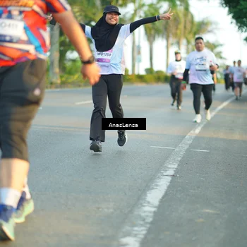 Runner Photo 7774388