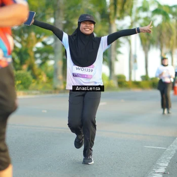Runner Photo 7774417
