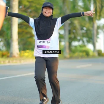 Runner Photo 7774441
