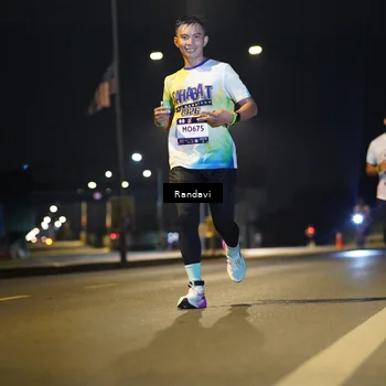 Runner Photo 7774450
