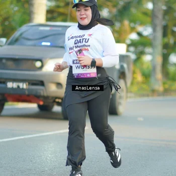 Runner Photo 7774489