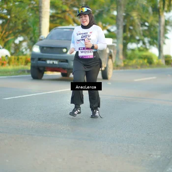 Runner Photo 7774490