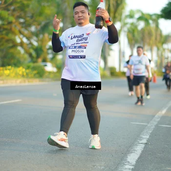 Runner Photo 7774536