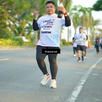 Runner Photo 7774552