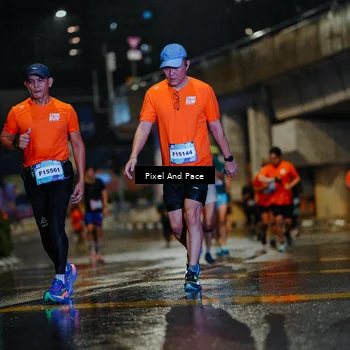 Runner Photo 7774615
