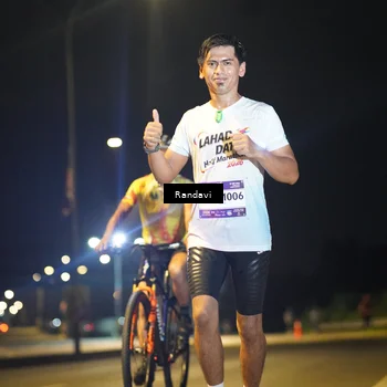 Runner Photo 7774645