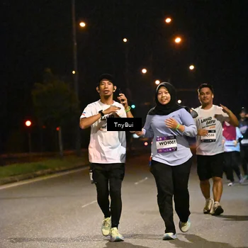 Runner Photo 7774658