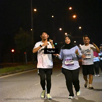 Runner Photo 7774682