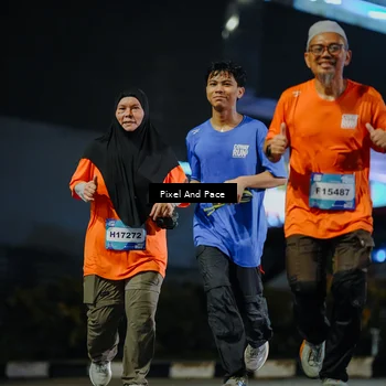 Runner Photo 7774739