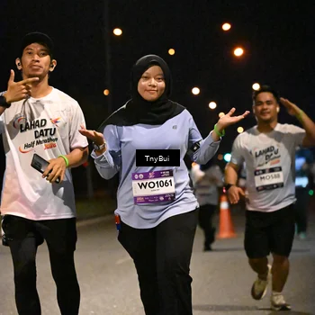 Runner Photo 7774751