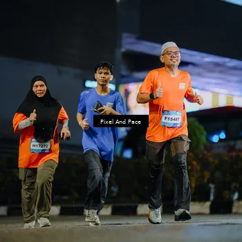 Runner Photo 7774758